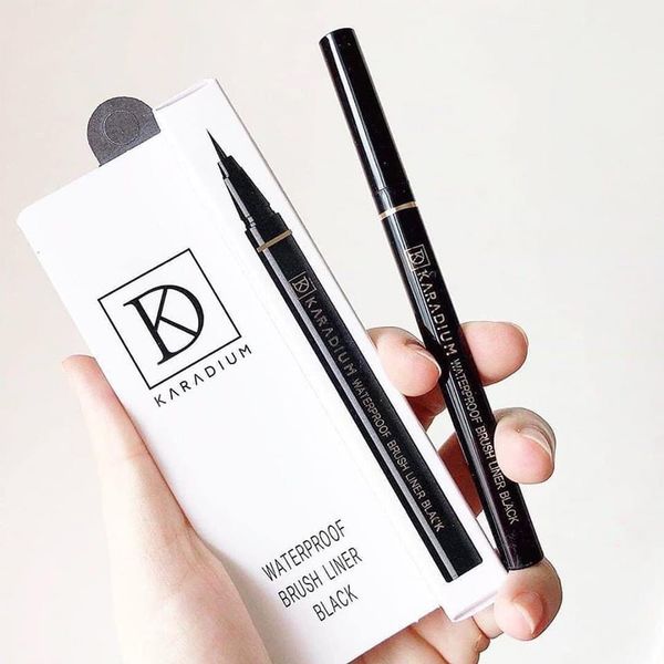  Bút Dạ Kẻ Mắt Karadium Waterproof Brush Liner Black 