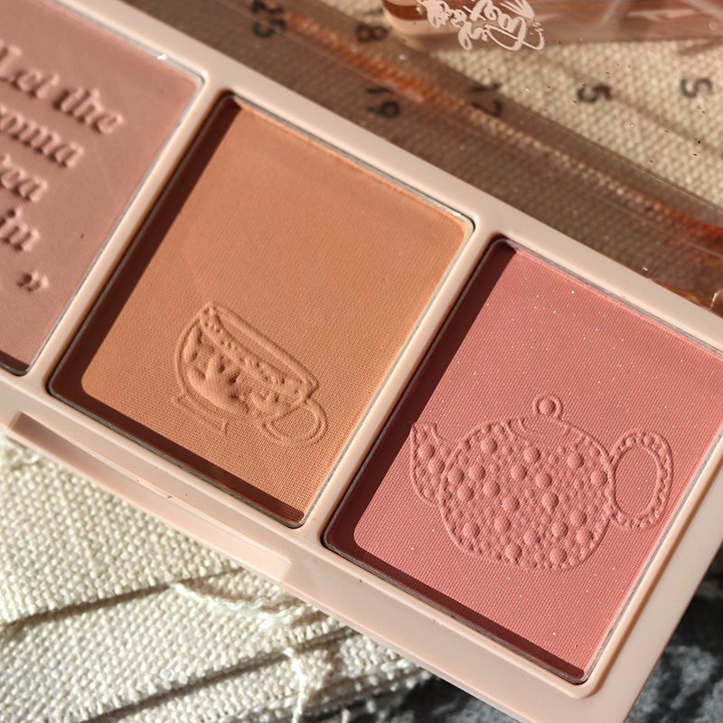  Bảng Má Hồng 3 Màu HOLD LIVE Secret Garden Blush 