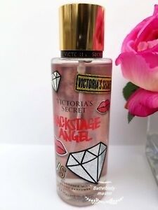 Xịt Thơm Toàn Thân Victoria’s Secret Pink Body Mist Brume Pour Le Corps