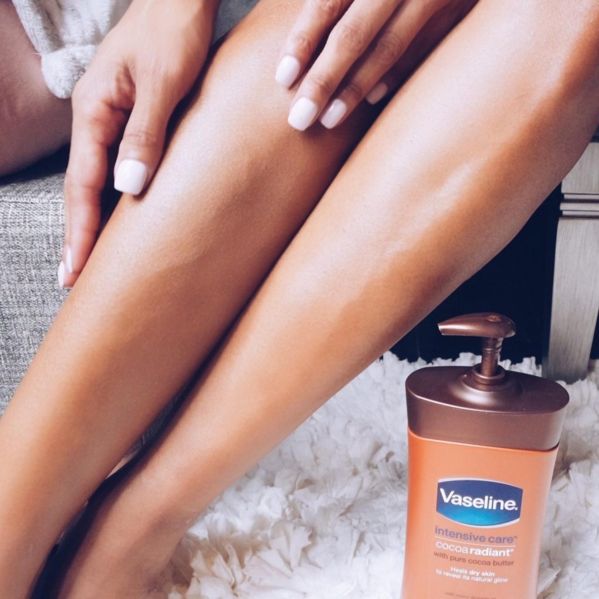  Lotion Dưỡng Thể VASELINE Healthy Body Lotion 725ml 