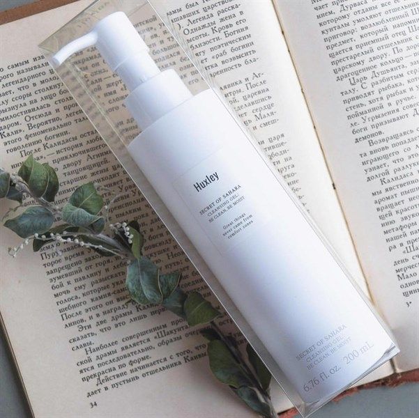 Sữa Rửa Mặt Dạng Gel Huxley Secret Of Sahara Cleansing Gel: Be Clean; Be Moist