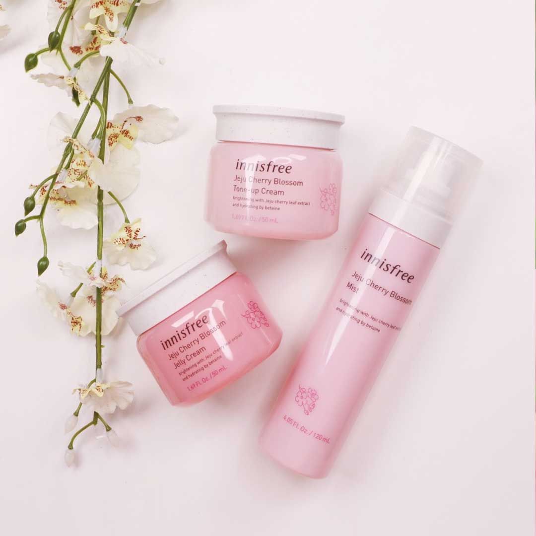 Xịt Khoáng Innisfree Jeju Cherry Blossom Mist 120mL