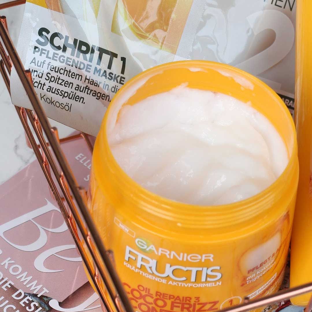 Ủ Tóc Garnier Fructis Oil Repair 3 Coco Frizz Control Hair Mask 300 ml