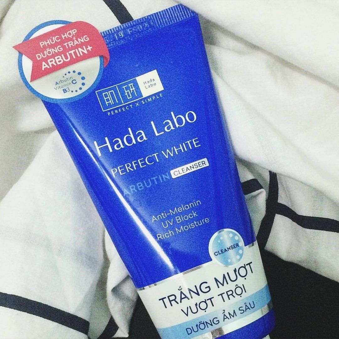 Kem Rửa Mặt Dưỡng Trắng Hoàn Hảo Hada Labo Perfect White Arbutin Cleanser (không tích điểm)