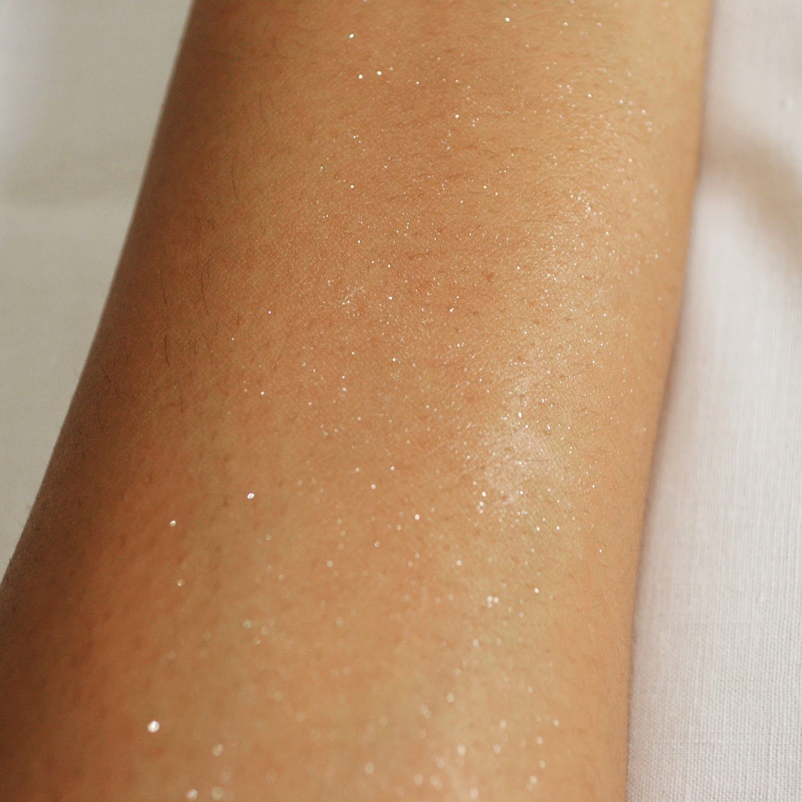  Xịt Nhũ Thơm Toàn Thân Bath & Body Works Diamond Shimmer Mist - 146ml 