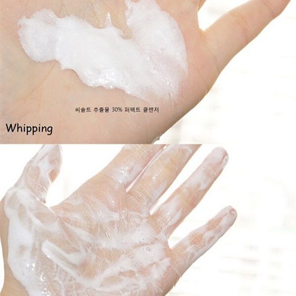 Sữa Rửa Mặt Muối Biển Innisfree Sea Salt Perfect Cleanser (130ml)