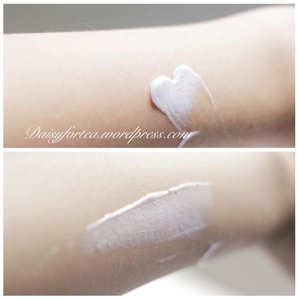 Kem dưỡng toàn thân Trà xanh Elizabeth Arden Green Tea Honey Drops Body Cream 400ml