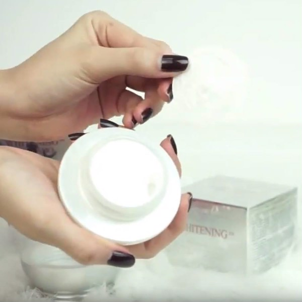 Kem Dưỡng Trắng Da Bergamo Whitening EX Whitening Cream