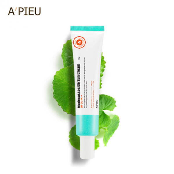 Kem Chống Nắng Cho Da Mụn Madecassoside Sun Cream SPF 39 PA++