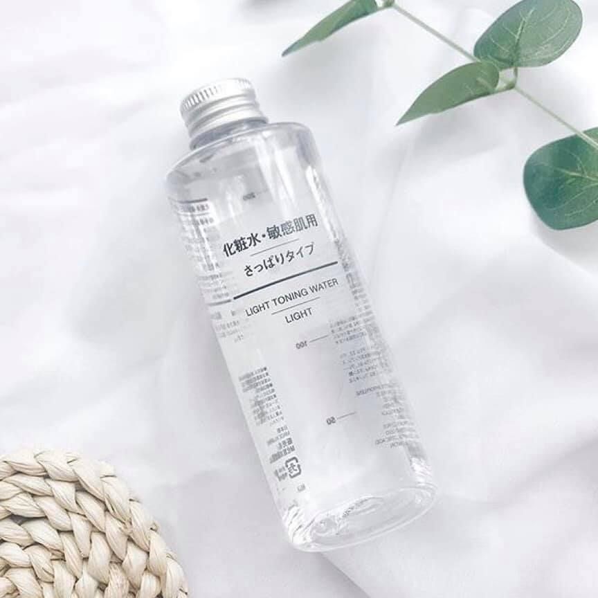  Nước Hoa Hồng Dịu Nhẹ Cho Mọi Loại Da MUJI Light Toning Water Light/Moisture  - 200ml 