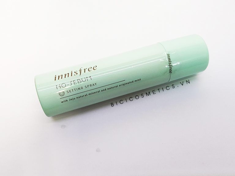 Xịt Khoáng Kiềm Dầu Innisfree No Sebum Setting Spray