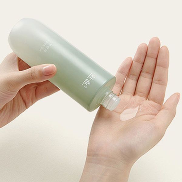Nước Hoa Hồng Hanyul Pure Artemisia Watery Calming Toner
