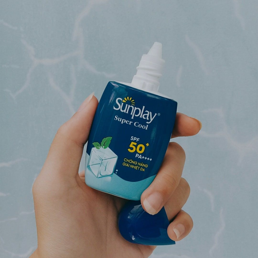 Sữa Chống Nắng Làm Mát Da Sunplay Super Cool SPF50+ PA++++ (không tích điểm)