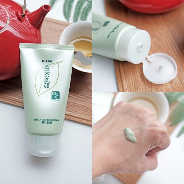 Sữa rửa mặt Trà xanh Nhật Bản ROHTO Shirochasou Green Tea Foam 120g