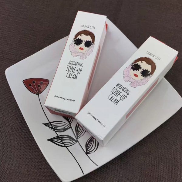 Kem Dưỡng Ban Ngày Urban City Aquaring Tone Up Cream