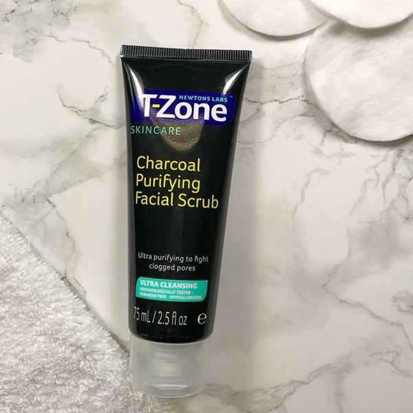 Tẩy Tế Bào Chết Than Hoạt Tính T-Zone Charcoal Purifying Facial Scrub (không tích điểm)