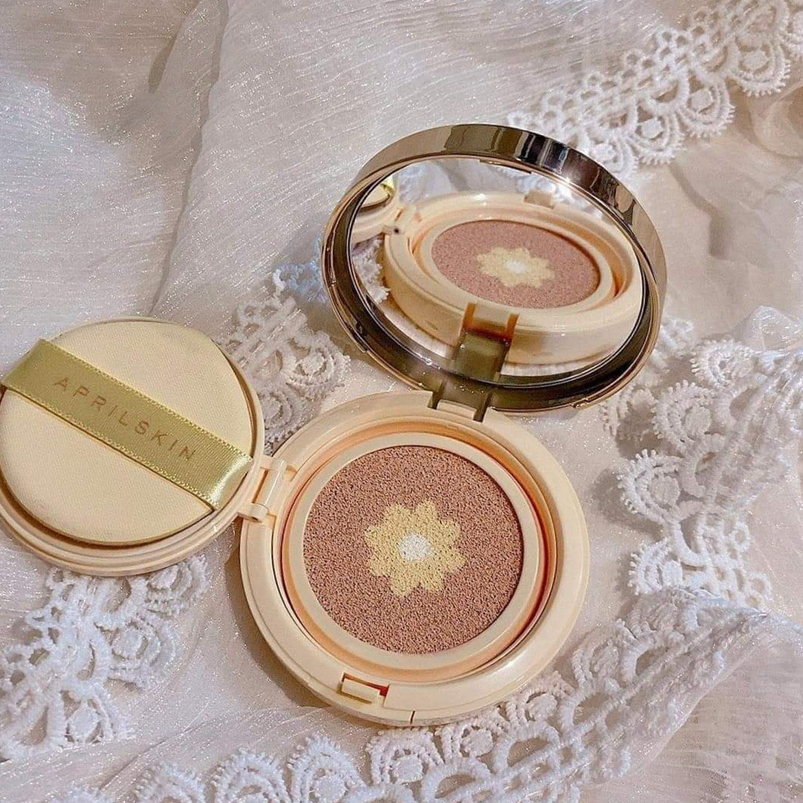 Phấn nước Aprilskin Real Calendula Ampoule Glow Cushion - No.23