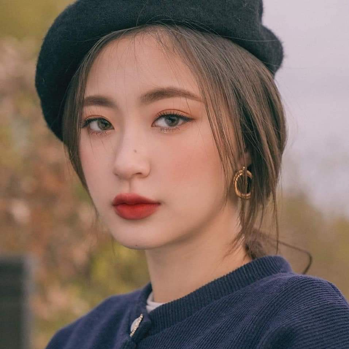 Son Thỏi Romand New Zero Matte Lipstick