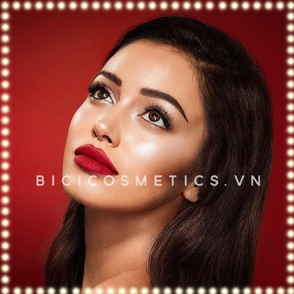 Son Charlotte Tilbury Hollywood Lips Matte Contour Liquid Lipstick