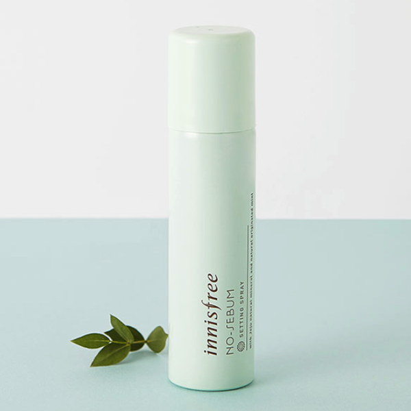 Xịt Khoáng Kiềm Dầu Innisfree No Sebum Setting Spray