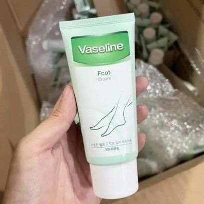  Lotion Dưỡng Da Chân Mềm Mịn Chống Nứt Nẻ VASELINE Foot Cream - Hàn Quốc - 80ml 