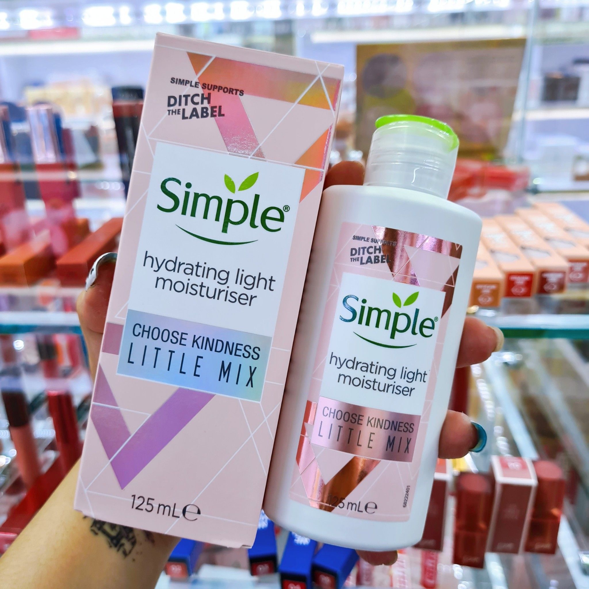 Kem Dưỡng Ẩm Trắng Da Simple Little Mix Hydrating Light Moisturiser (Bản giới hạn)