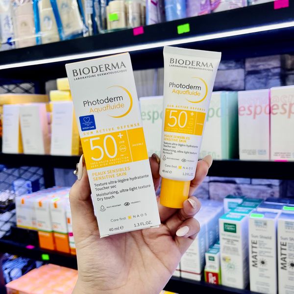  (Mẫu mới) Kem Chống Nắng Phổ Rộng BIODERMA Photoderm AquaFluide SPF 50+ 