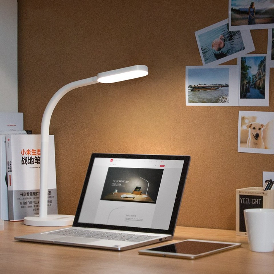 Đèn bàn Yeelight Portable Led Lamp Chính Hãng