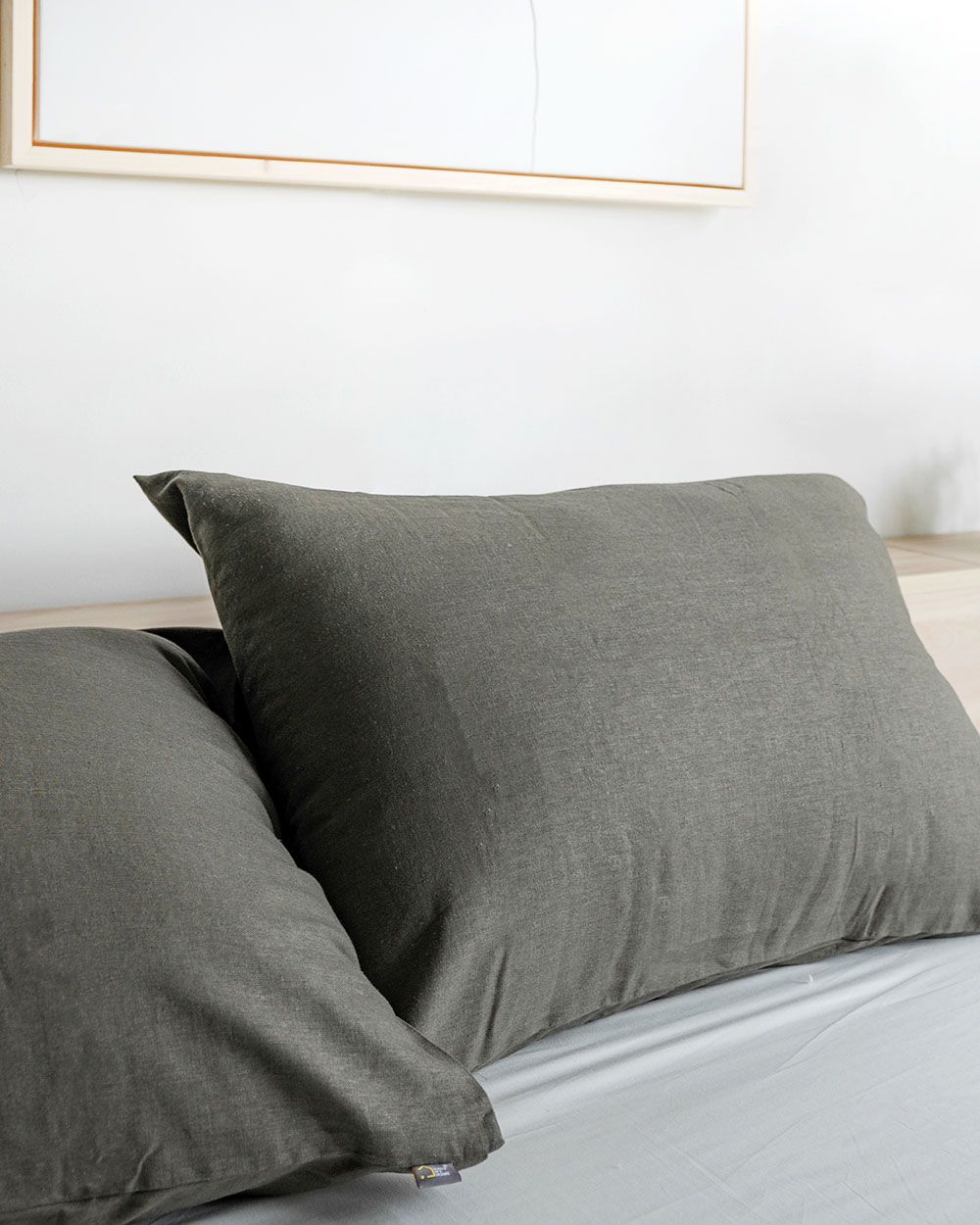 Cặp Vỏ Gối Nằm Linen Fika Xám Đậm