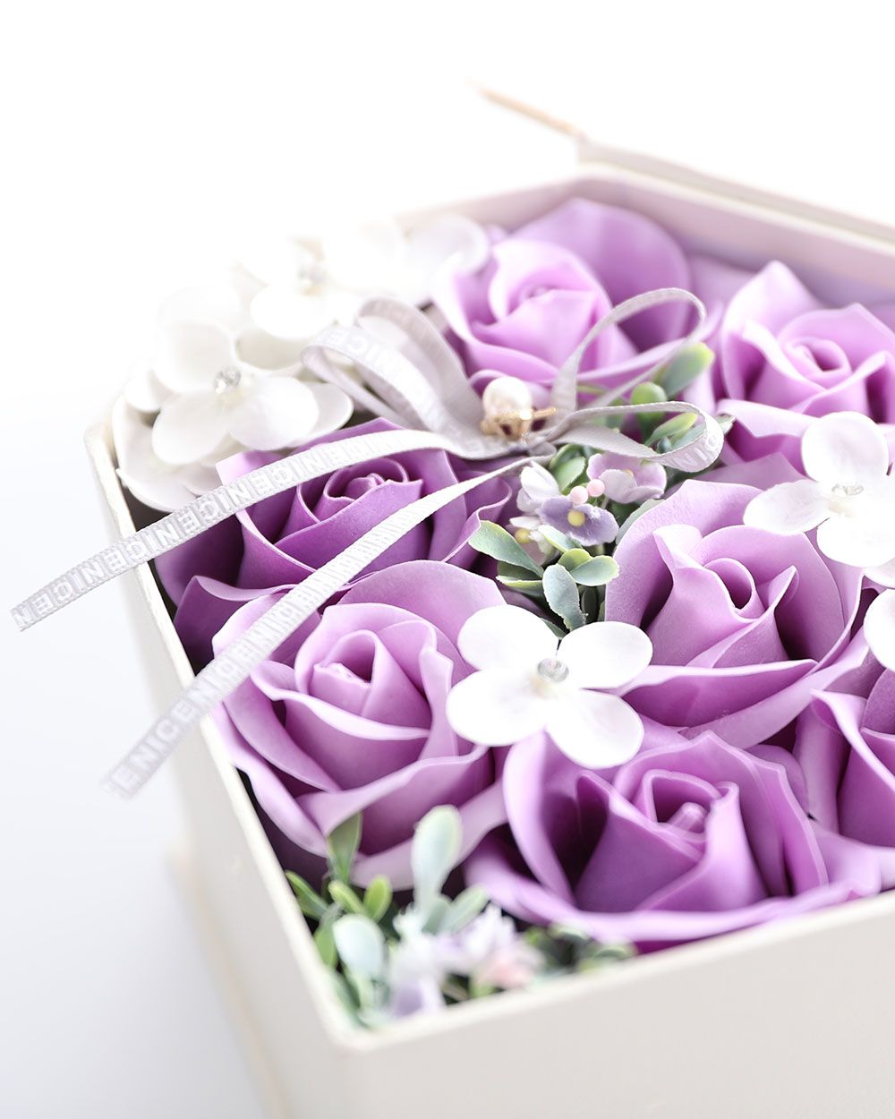 Hộp Hoa Xà Phòng You're My Diamond Tím
