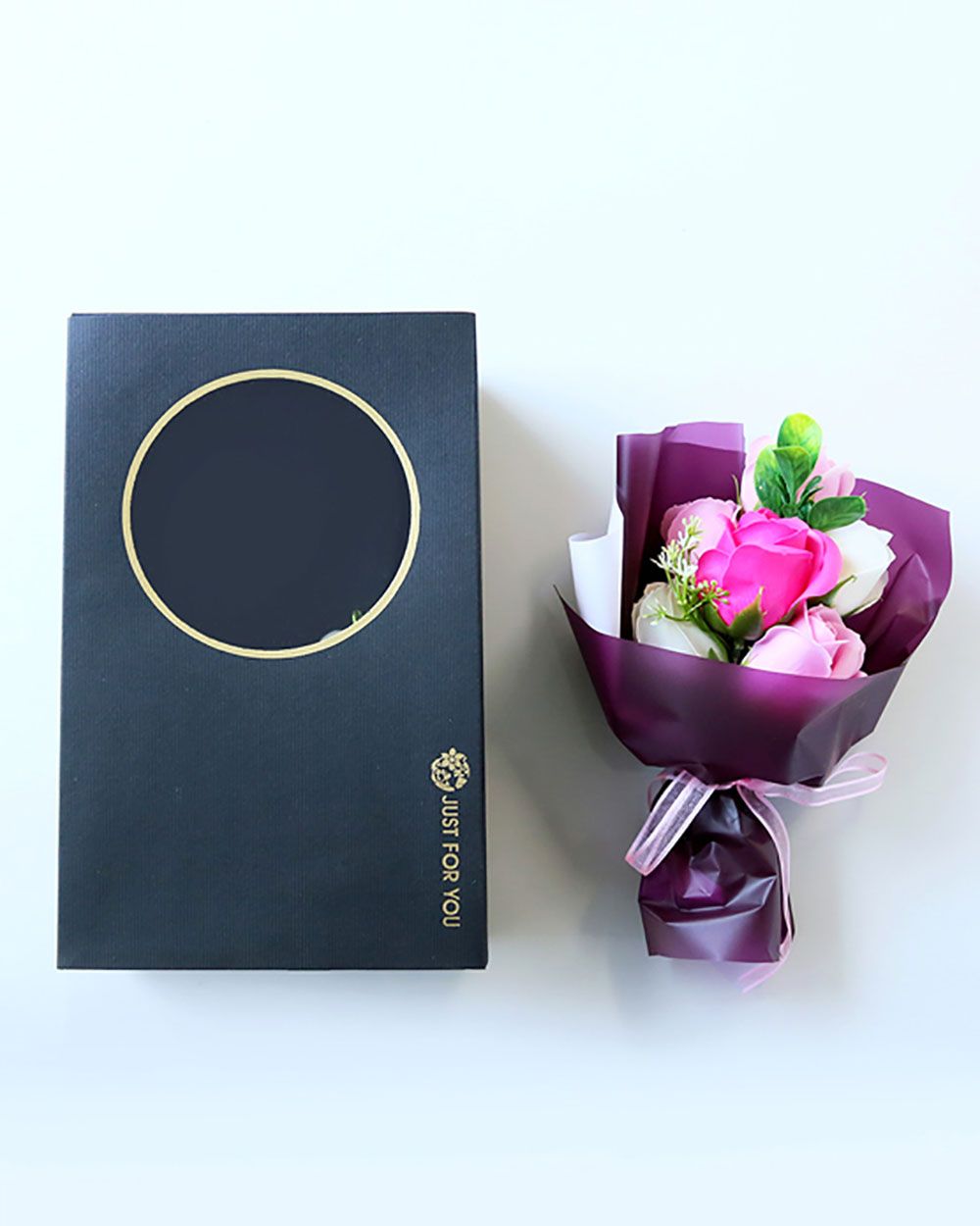 Bó Hoa Xà Phòng Kèm Gấu Bông Love's Miniature Hồng