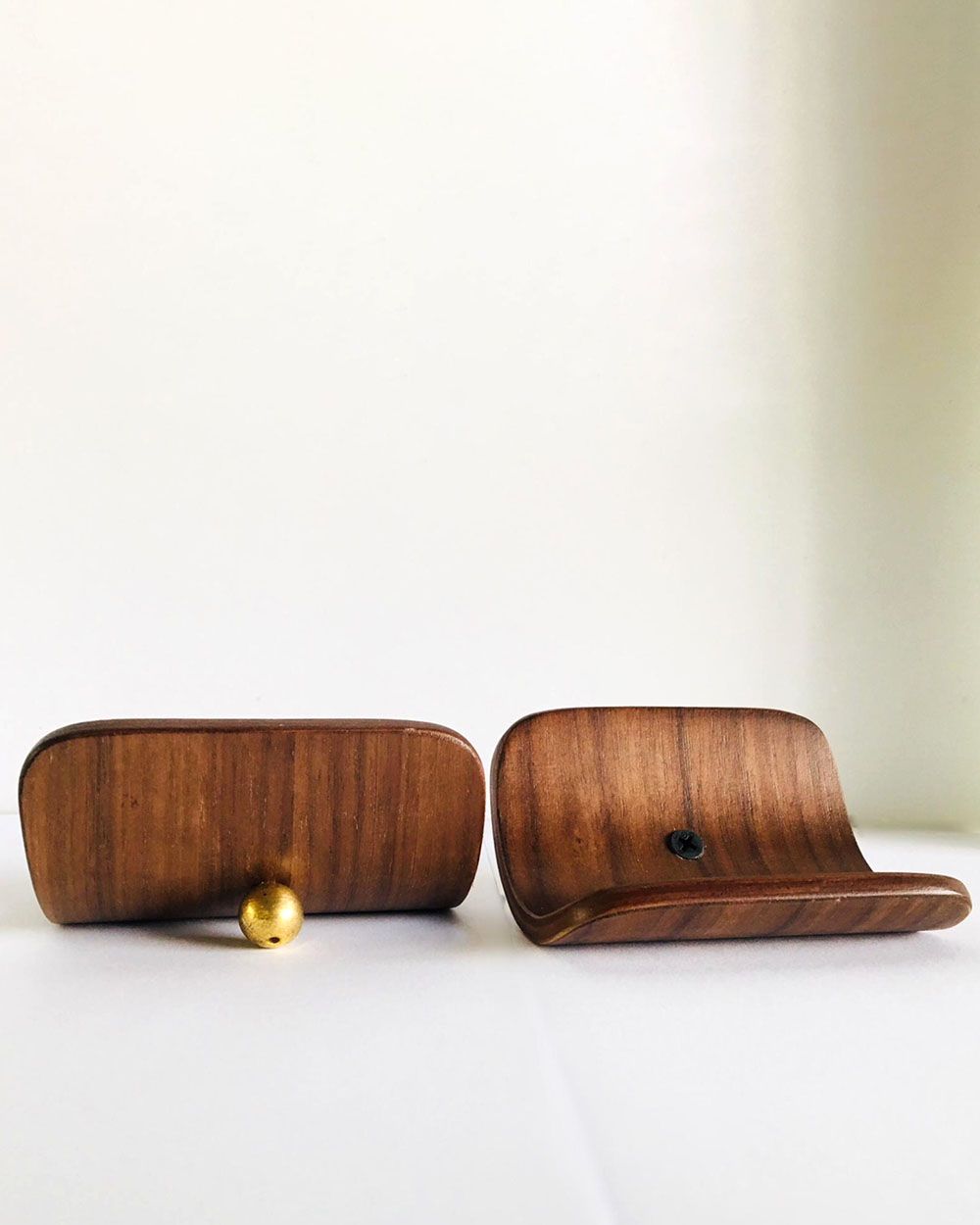 Khay Đựng Namecard Uốn Cong Card Holder