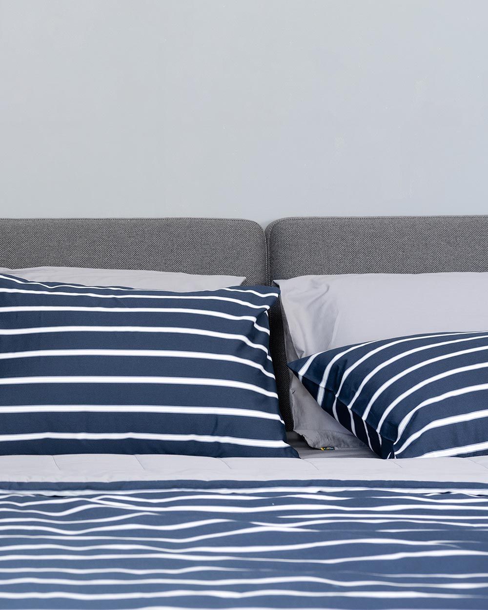 Bộ 2 Vỏ Gối 1 Chăn Chần Cotton Jada