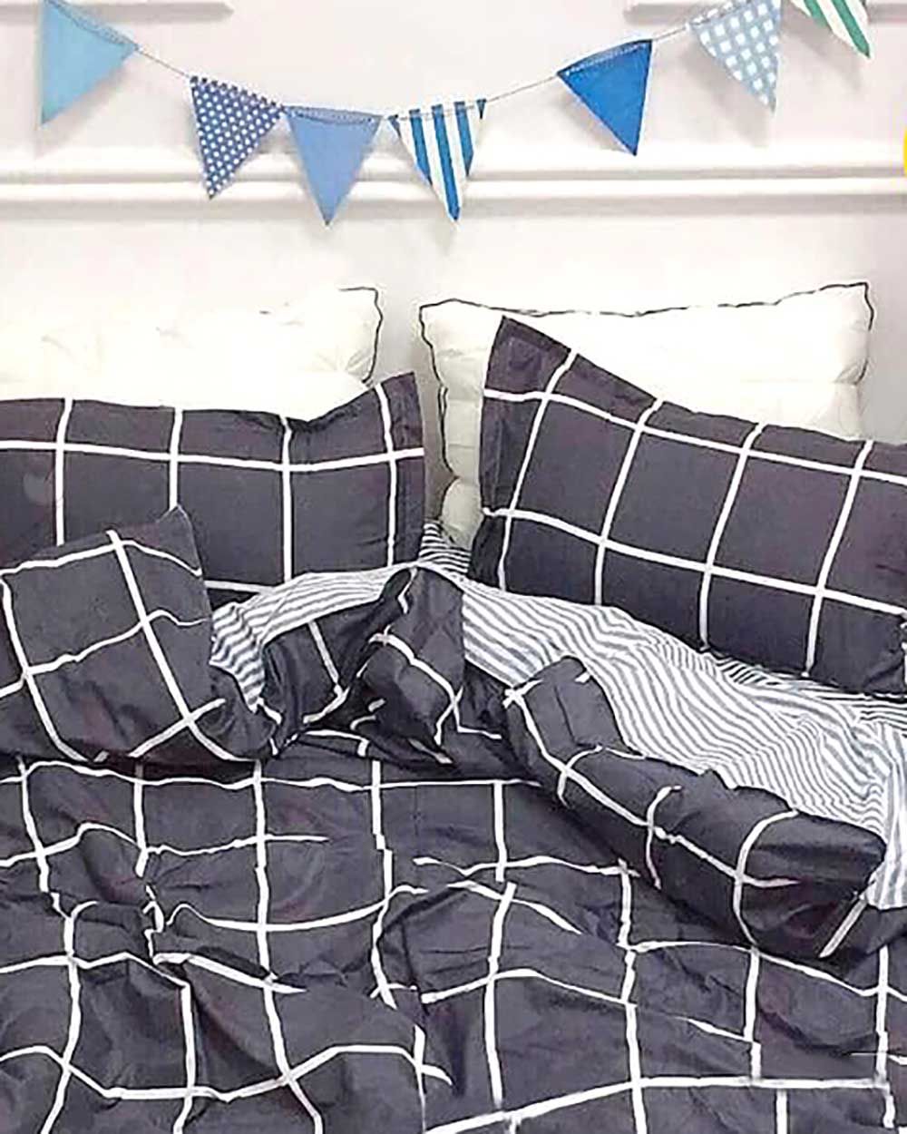 Bộ Chăn Ga 5 Món Layla Xám Đậm Kẻ Ô