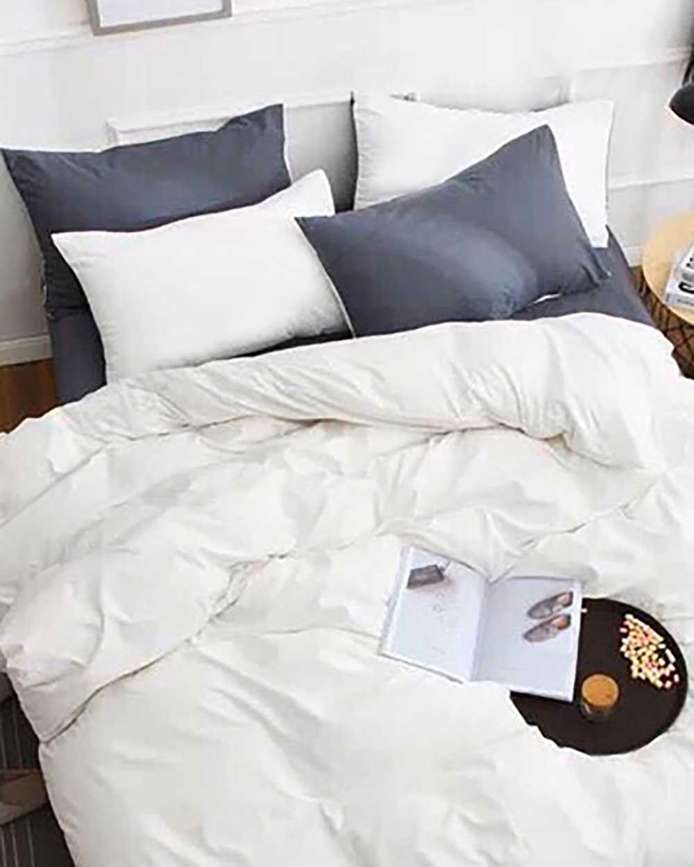 Bộ Chăn Ga 5 Món Layla Trắng Phối Xanh Trơn