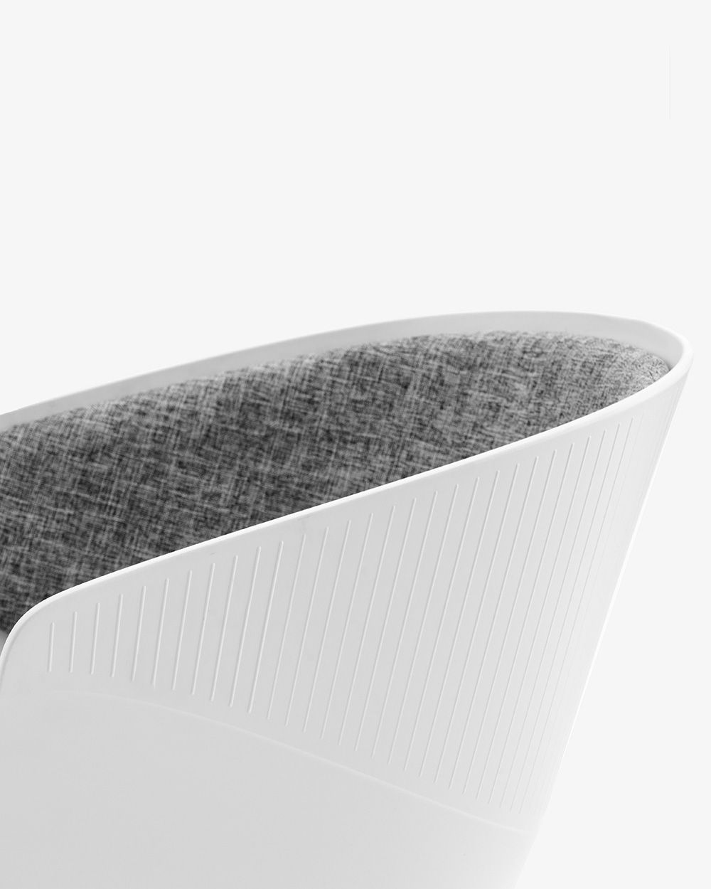 Ghế Thư Giãn Có Đệm Easy Bright White