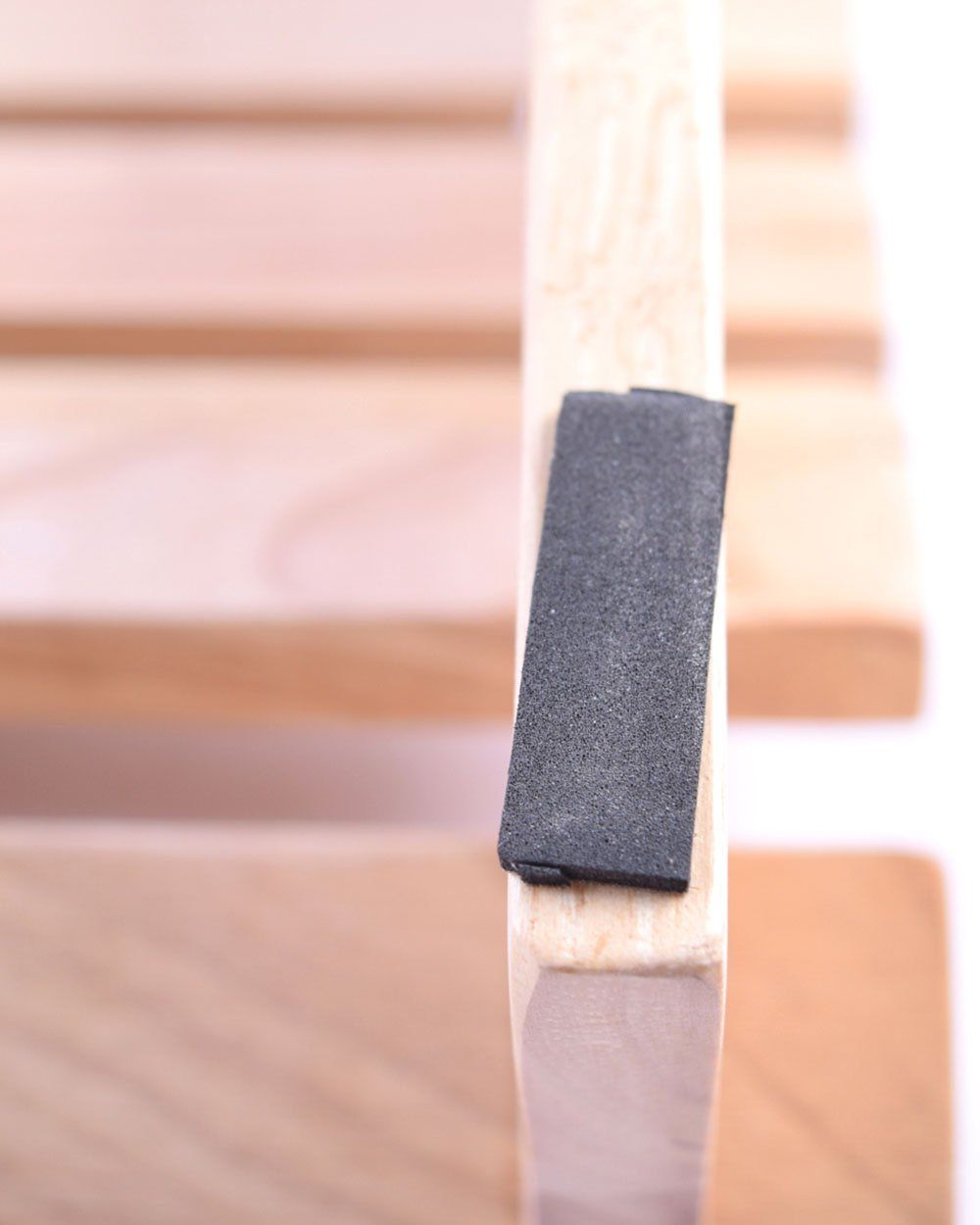 Ghế Gỗ Thấp Kê Chân