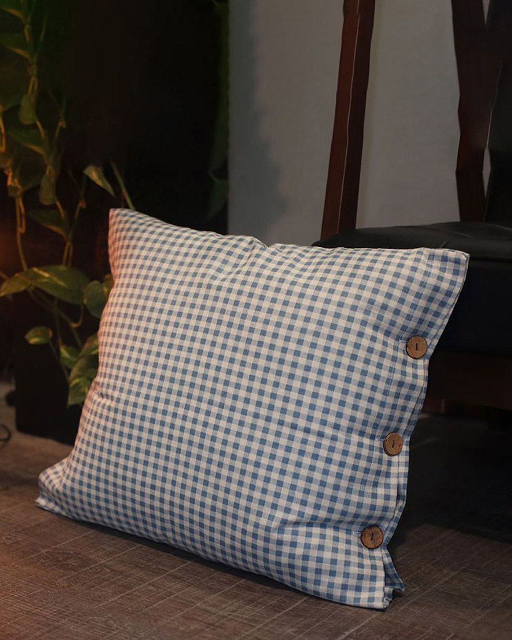 Vỏ Gối Vuông Họa Tiết Caro Xanh