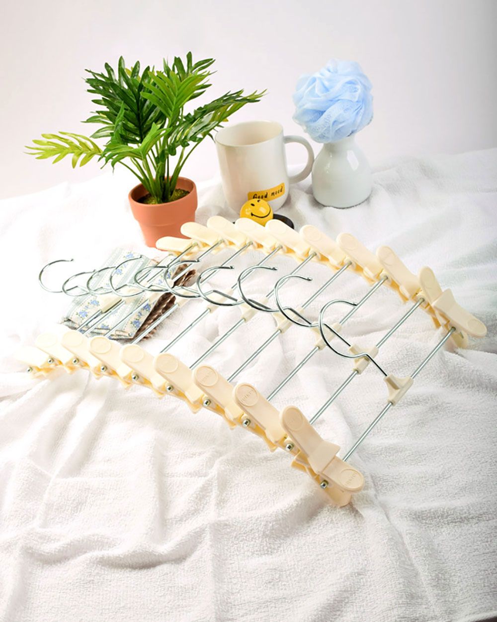 Combo 10 Móc Sắt Kẹp Nhựa Trắng