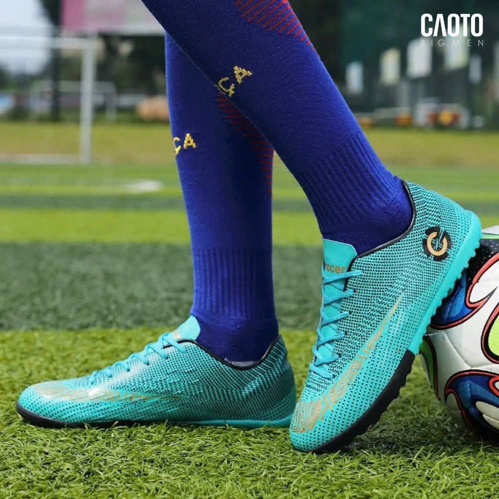 Giày Đá Banh CR7 Cristian Màu Xanh Lá Big Size