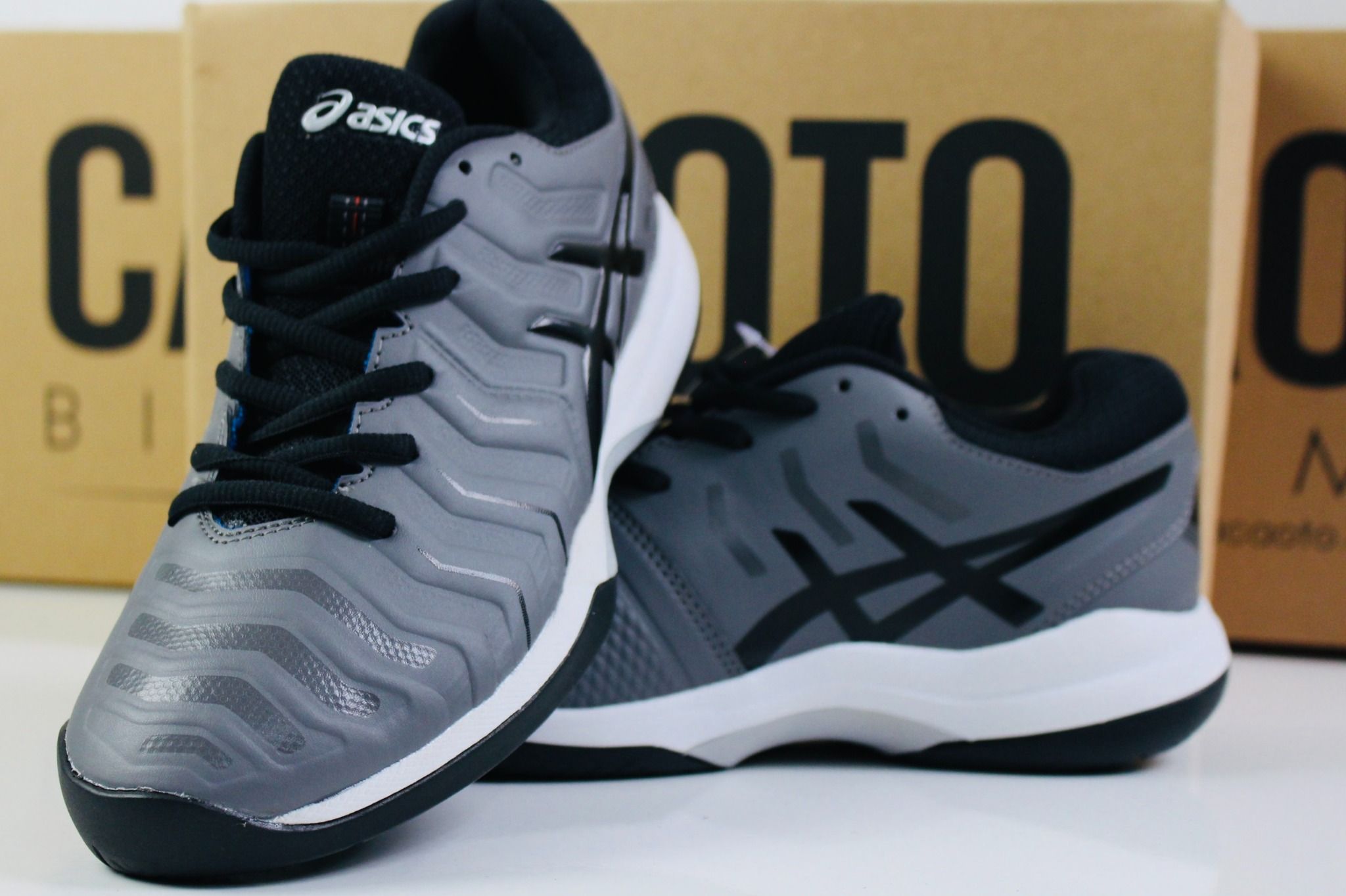 Giày tennis Asics Gel-Rocket Grey