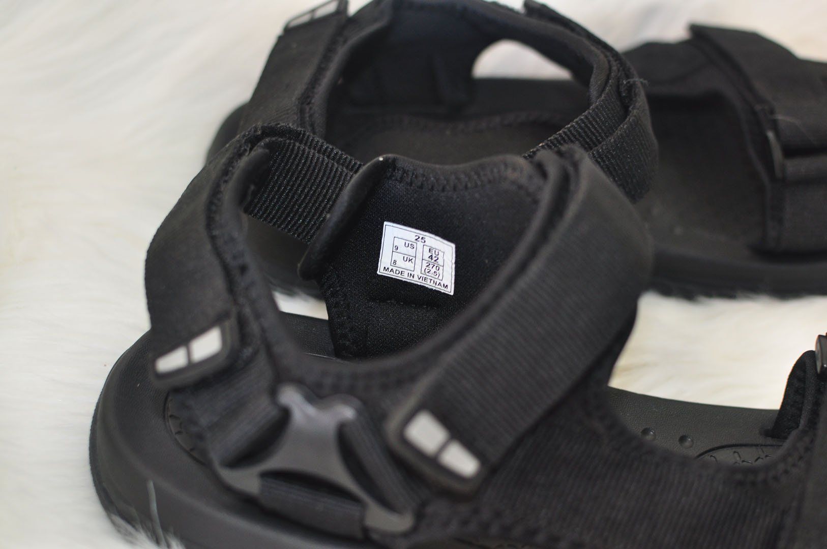 Dép Sandal Mũi Rọ Royal Màu Đen Big Size Men