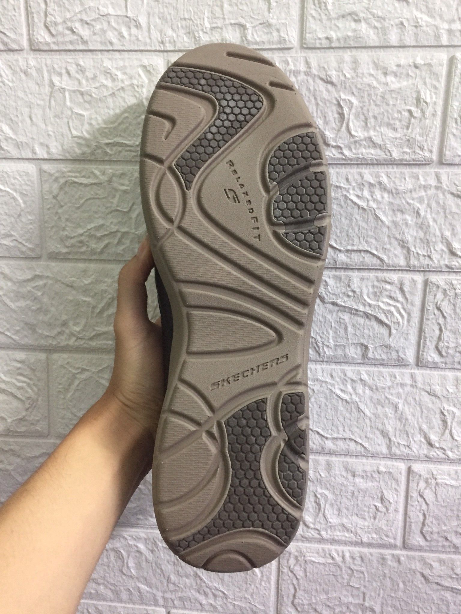 Giày lười Skecher Lazy Đen đế Nâu Big Size