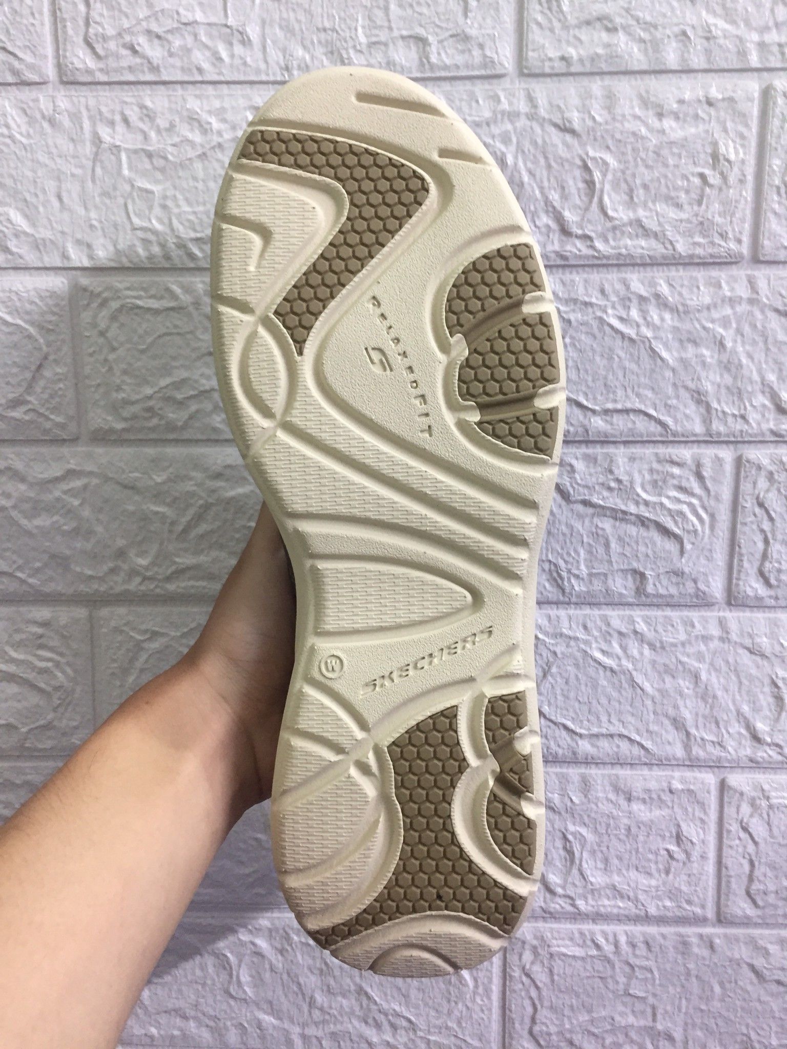 Giày lười Skecher Nâu đế Kem Big Size