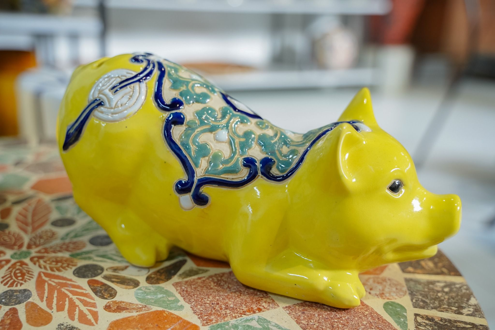 Heo gốm mỹ nghệ bỏ ông nhiều màu, gốm thủ công Nam Bộ, D27cm- 0101l5n022