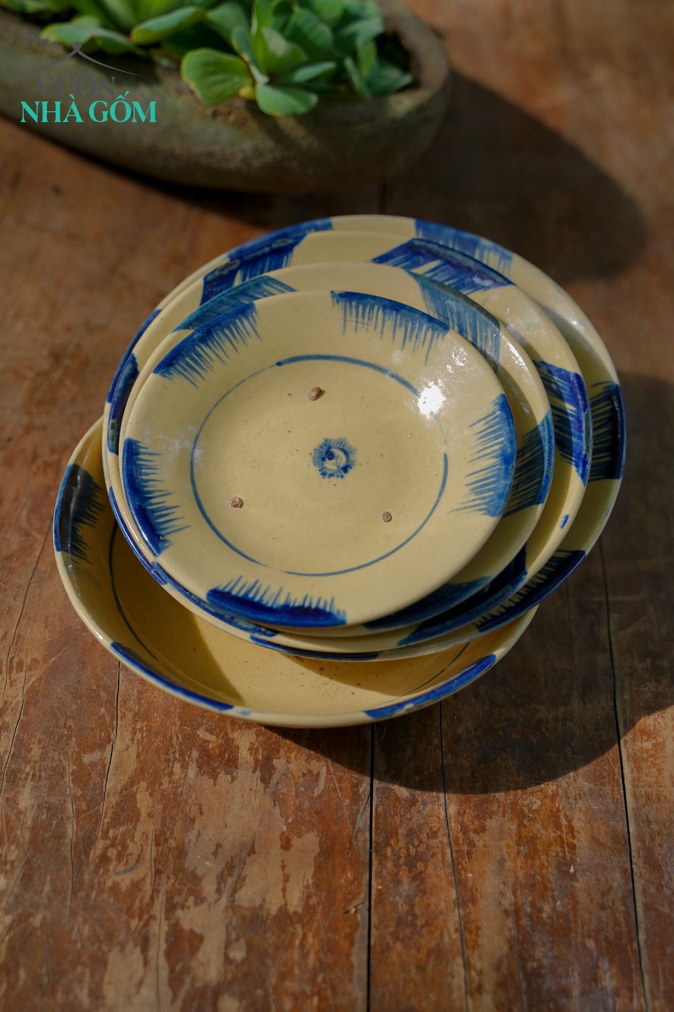 Dĩa phết xanh trung, chén bát Lái Thiêu nung củi, C3xR17 cm