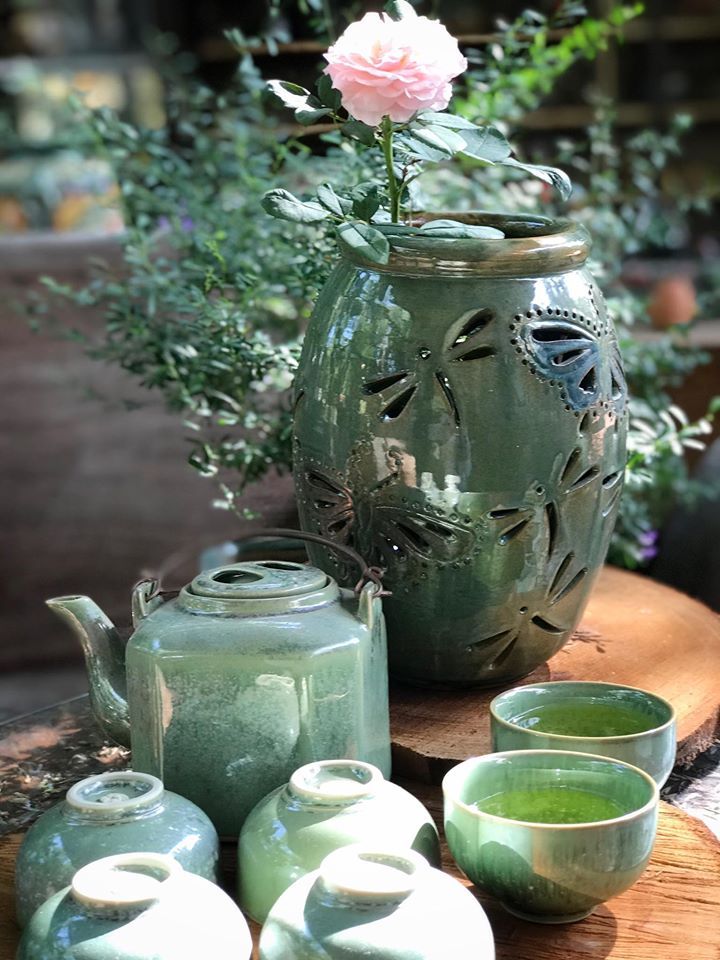 Bộ ấm trà lục giác trung 6 tách, màu men 14