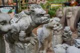  Tượng Ciment Gargoyle cho kiến trúc nội ngoại thất, chỉ có tại Vườn Nhà Gốm 