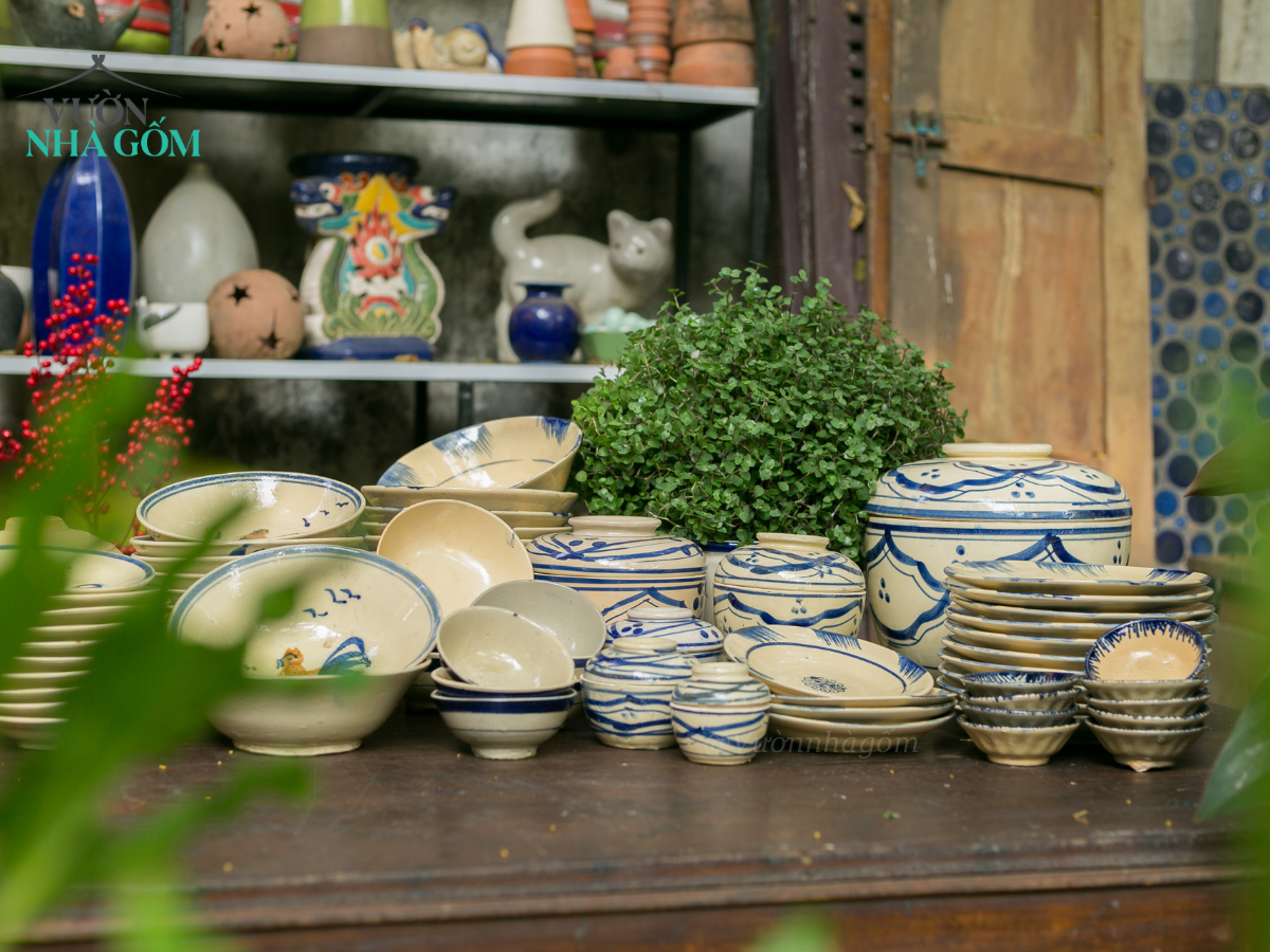 Bộ 3 thố gốm Lái Thiêu đựng thực phẩm có nắp, phong cách Nam bộ xưa (Shopee)