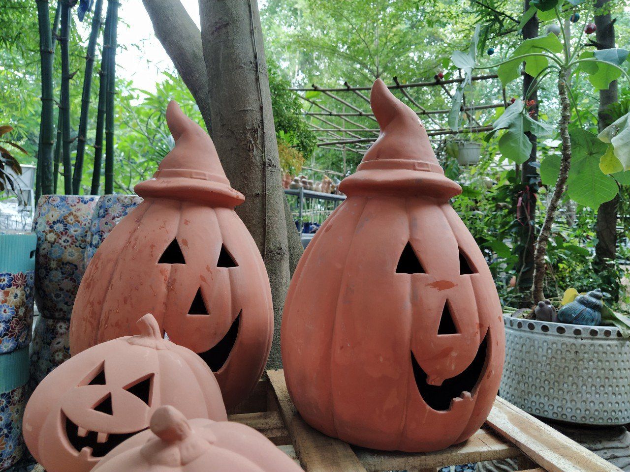 Tượng bí chú hề mi nhon trang trí Halloween, R25xC40 cm